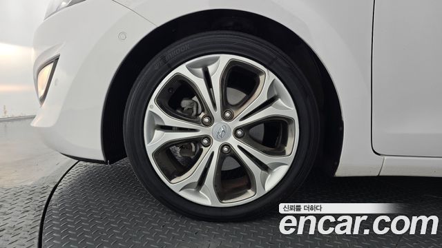 Hyundai i30 (New) Diesel 1.6 VGT Extreme 2012 — фото 5