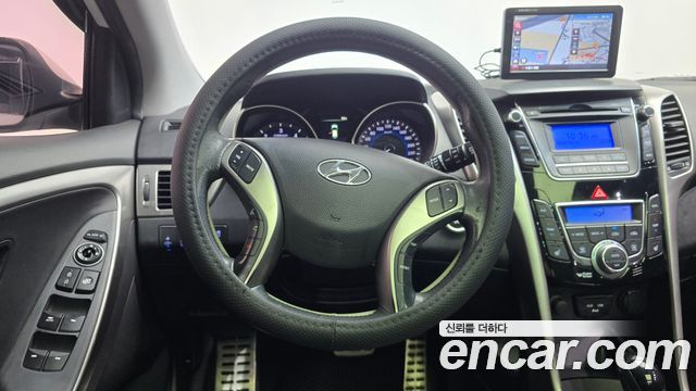 Hyundai i30 (New) Diesel 1.6 VGT Extreme 2012 — фото 12