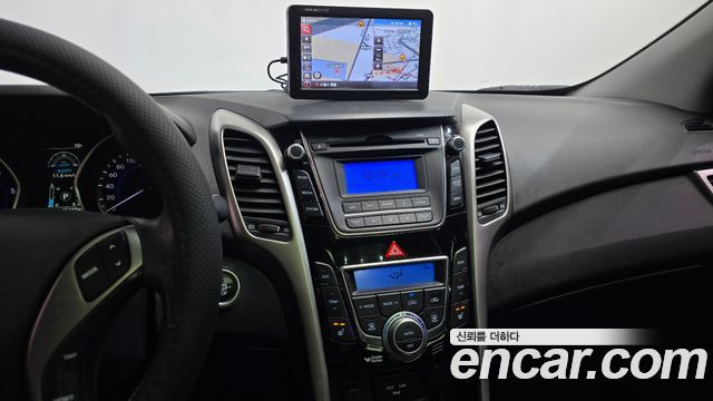 Hyundai i30 (New) Diesel 1.6 VGT Extreme 2012 — фото 13