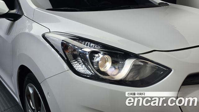 Hyundai i30 (New) Diesel 1.6 VGT Extreme 2012 — фото 22