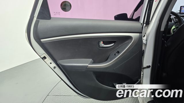 Hyundai i30 (New) Diesel 1.6 VGT Extreme 2012 — фото 25