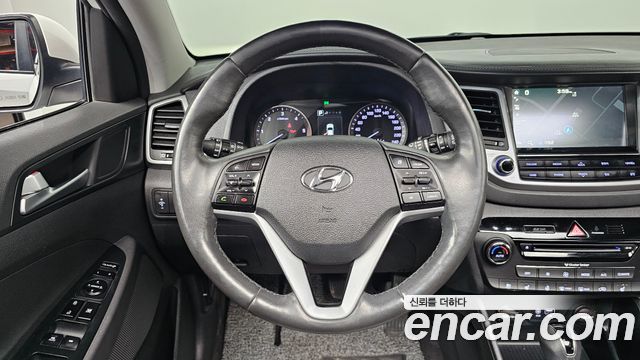 Hyundai Tucson Diesel 1.7 2WD Modern 2016 — фото 13