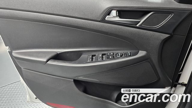 Hyundai Tucson Diesel 1.7 2WD Modern 2016 — фото 24