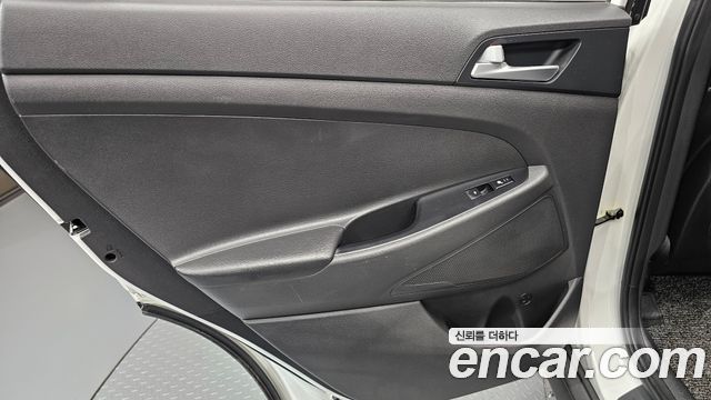 Hyundai Tucson Diesel 1.7 2WD Modern 2016 — фото 25