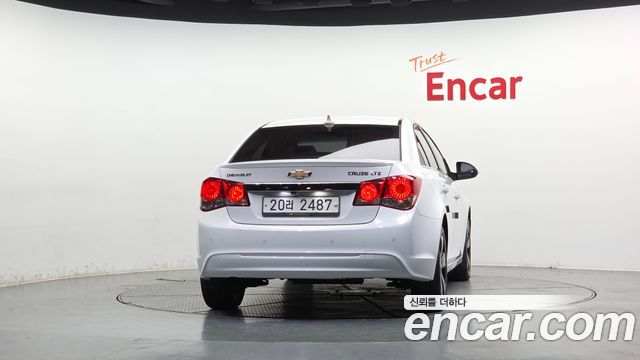 Chevrolet Cruze 1.8 LTZ+ The Perfect Black 2014 — фото 4