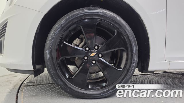 Chevrolet Cruze 1.8 LTZ+ The Perfect Black 2014 — фото 5