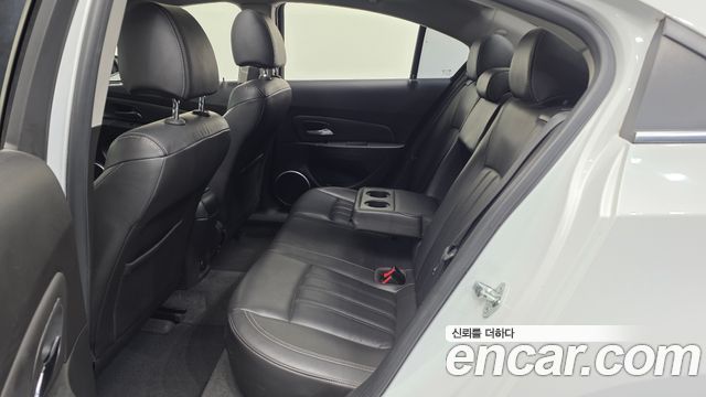 Chevrolet Cruze 1.8 LTZ+ The Perfect Black 2014 — фото 12