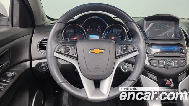 Chevrolet Cruze 1.8 LTZ+ The Perfect Black 2014 — фото 13
