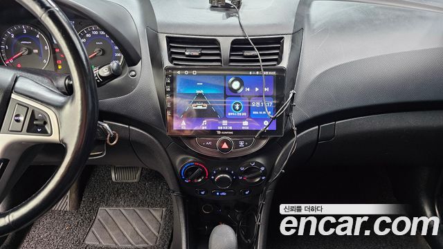 Hyundai Accent (New) Diesel 1.6 VGT Modern 2015 — фото 14