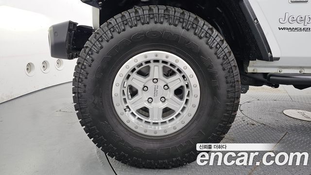Jeep Wrangler (JL) 2.0 Overland 4Door 2019 — фото 5