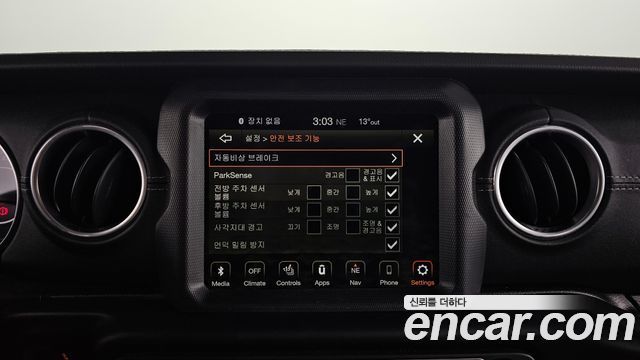 Jeep Wrangler (JL) 2.0 Overland 4Door 2019 — фото 17