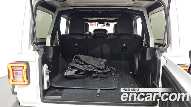 Jeep Wrangler (JL) 2.0 Overland 4Door 2019 — фото 20