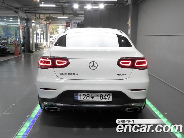 Mercedes-Benz GLC-Class (X253) GLC220 d 4MATIC Coupe 2021 — фото 4