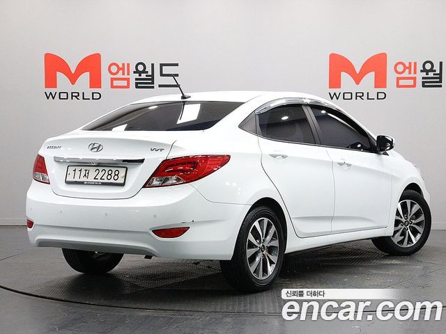 Hyundai Accent (New) 1.4 VVT Premium 2015 — фото 3