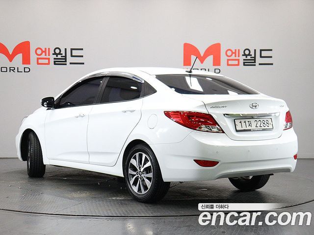 Hyundai Accent (New) 1.4 VVT Premium 2015 — фото 4