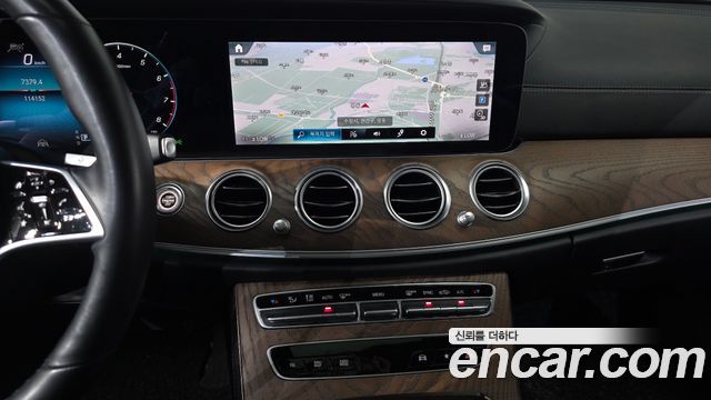 Mercedes-Benz E-Class (W213) E250 Exclusive 2021 — фото 12