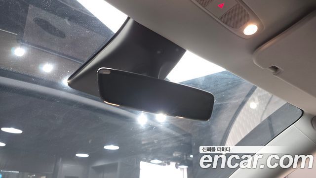 Tesla Model Y Long Range AWD 2021 — фото 23