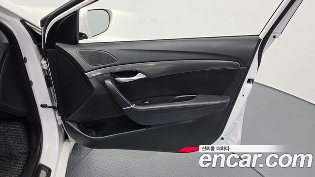 Hyundai i40 Saloon 2.0 GDi PYL 2016 — фото 25