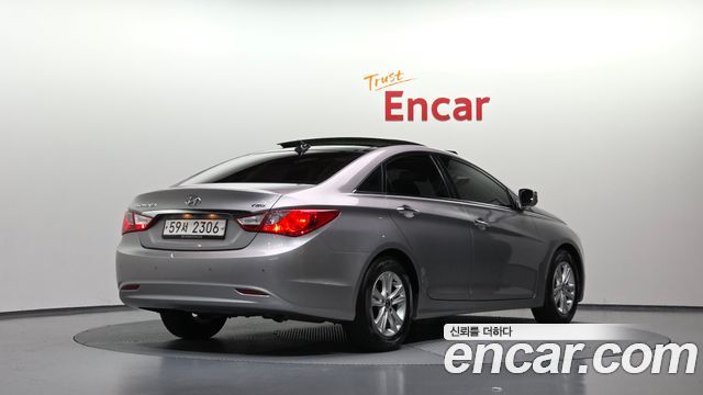 Hyundai Sonata (YF) Y20 Luxury 2012 — фото 2