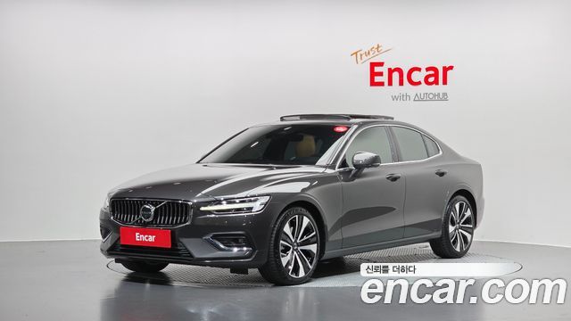 Volvo S60 (III) B5 Ultimate Bright