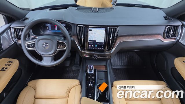 Volvo S60 (III) B5 Ultimate Bright 2024 — фото 7