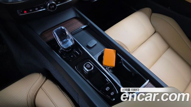 Volvo S60 (III) B5 Ultimate Bright 2024 — фото 9