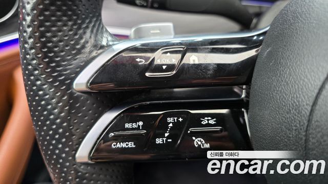 Mercedes-Benz E-Class (W213) E220d 4MATIC AMG Line 2021 — фото 17