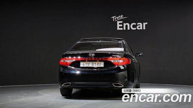 Hyundai Grandeur (HG) HG240 Luxury 2011 — фото 4