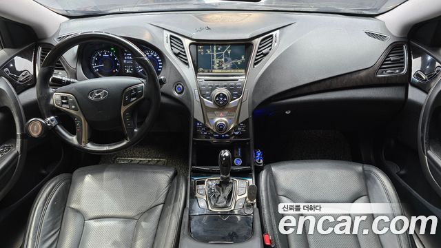 Hyundai Grandeur (HG) HG240 Luxury 2011 — фото 7