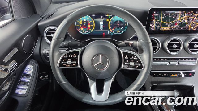 Mercedes-Benz GLC-Class (X253) GLC300e 4MATIC Coupe 2021 — фото 14