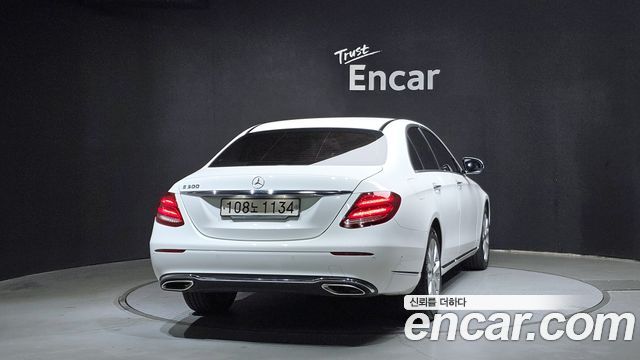 Mercedes-Benz E-Class (W213) E300 Exclusive 2019 — фото 4