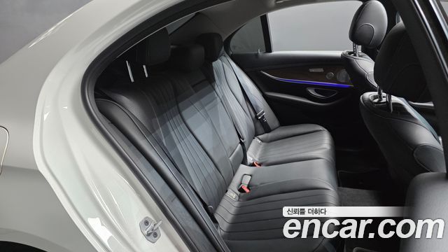 Mercedes-Benz E-Class (W213) E300 Exclusive 2019 — фото 11