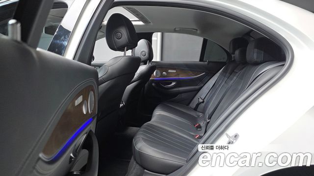 Mercedes-Benz E-Class (W213) E300 Exclusive 2019 — фото 12