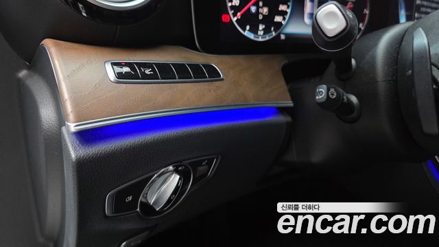 Mercedes-Benz E-Class (W213) E300 Exclusive 2019 — фото 19