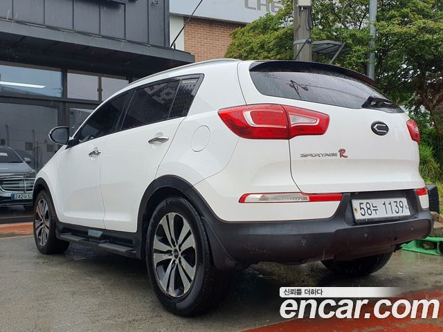 Kia Sportage R Diesel 2WD TLX High-Deluxe 2013 — фото 2