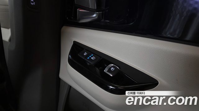 Kia Carnival (IV) Gasoline 9-Seater Hi-Limousine Signature 2022 — фото 19