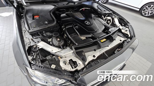 Mercedes-Benz E-Class (W213) E400 4MATIC Coupe 2017 — фото 6