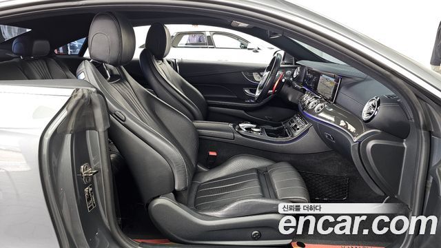 Mercedes-Benz E-Class (W213) E400 4MATIC Coupe 2017 — фото 15