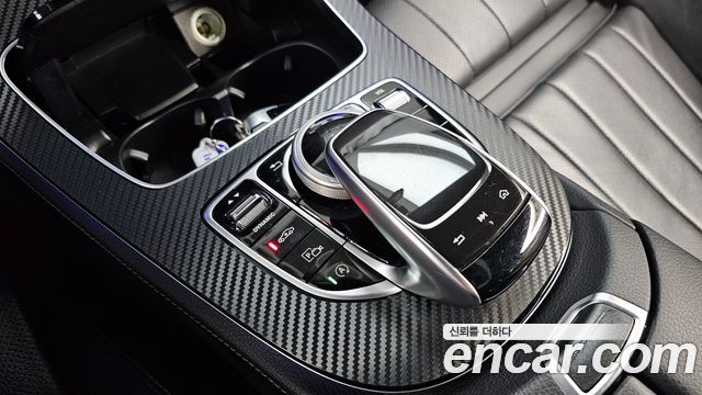 Mercedes-Benz E-Class (W213) E400 4MATIC Coupe 2017 — фото 38