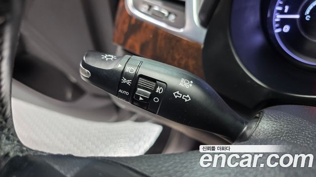 Hyundai Aslan G330 Exclusive 2015 — фото 19