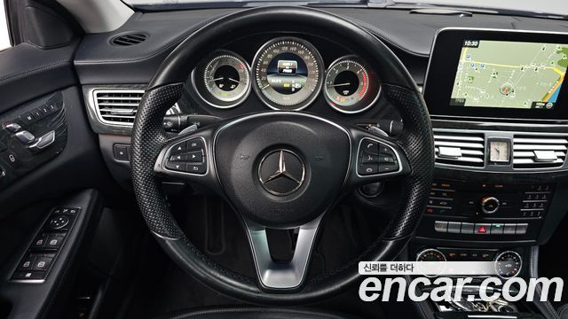 Mercedes-Benz CLS-Class (W218) CLS250 d 4MATIC 2017 — фото 13