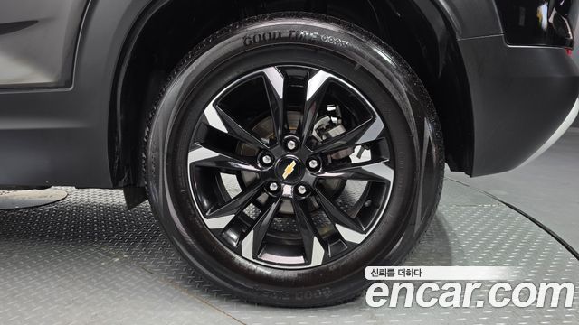 Chevrolet Trailblazer 1.3 Turbo 2WD Premier 2022 — фото 21