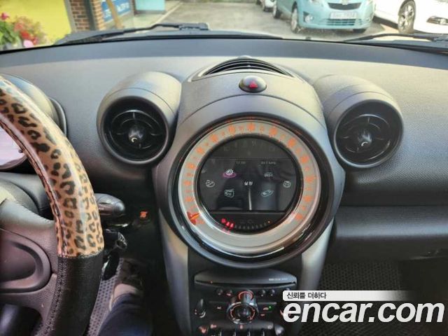 MINI Cooper D Countryman SE 1st 2013 — фото 15