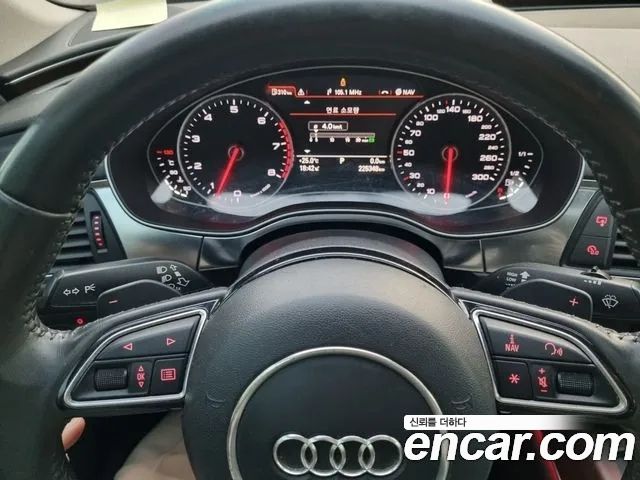 Audi A7 3.0 TFSI Quattro Dynamic 4G 2014 — фото 16