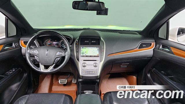 Lincoln MKC 2.0 AWD 2019 — фото 7