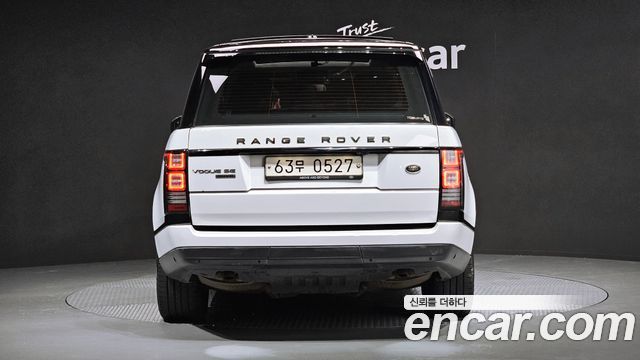 Land Rover Range Rover (IV) 4.4 SDV8 Vogue SE DIESEL 2016 — фото 4