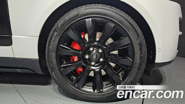 Land Rover Range Rover (IV) 4.4 SDV8 Vogue SE DIESEL 2016 — фото 5