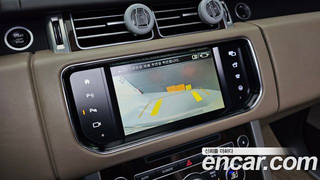 Land Rover Range Rover (IV) 4.4 SDV8 Vogue SE DIESEL 2016 — фото 19