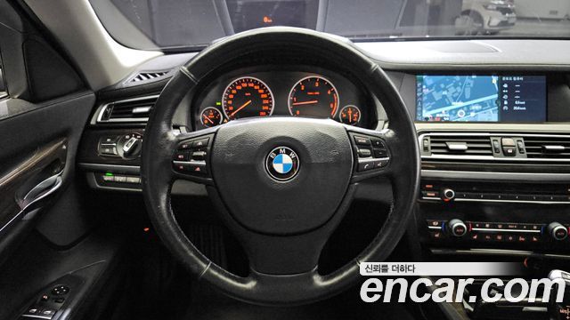 BMW 7 Series (F01) 730d 2011 — фото 17
