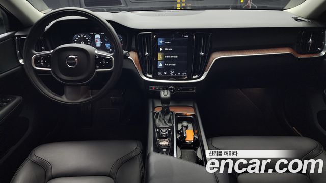 Volvo V60 Cross Country (II) T5 AWD 2019 — фото 7